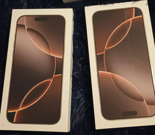 2 STYCKEN BEGAGNADE IPHONE 16 PRO MAX 256GB