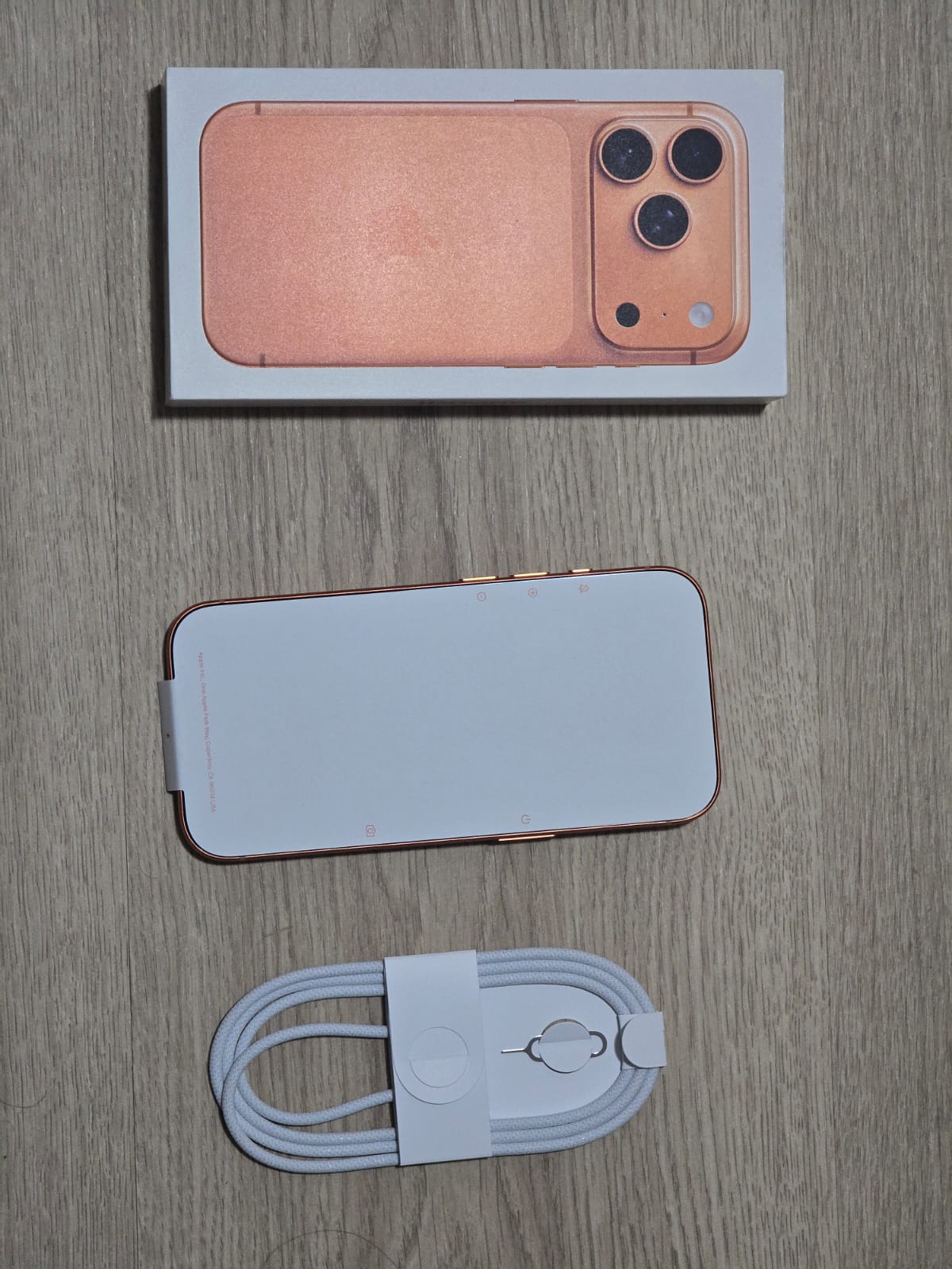 BEGAGNAD  IPHONE 17 PRO MAX 512GB